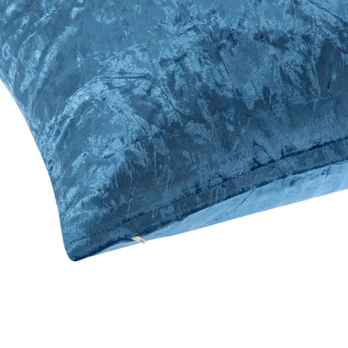 Tekstur kain sarung bantal Amarante warna biru 45x45 CM