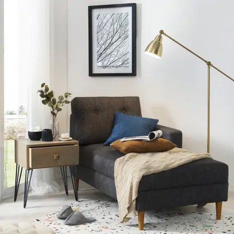 Sarung Bantal Plan Suede Navy 45x45 cm – Lifestyle – Maiika Sarung bantal Plan Suede warna navy 45x45 cm digunakan sebagai dekorasi sofa