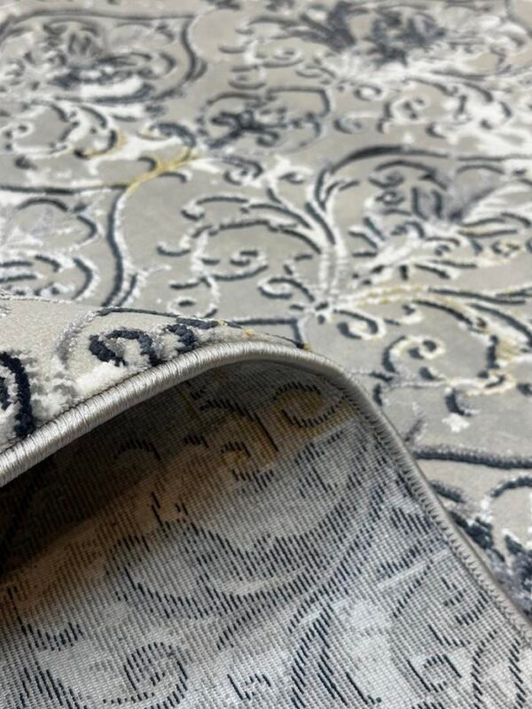 Detail bagian belakang Karpet Sylvaine 11 Krem dari Maiika