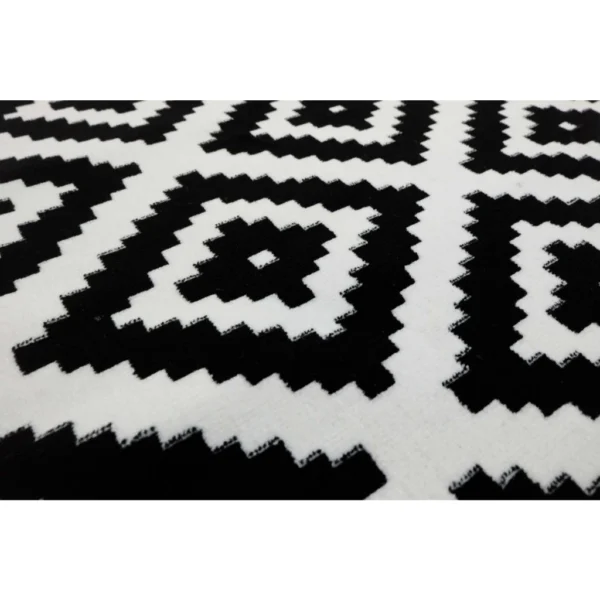 Karpet Webbing Hitam – Detail Motif Detail motif Karpet Webbing Hitam Maiika