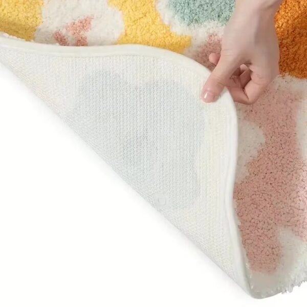 Detail Bagian Bawah Keset Valley K - Maiika Detail bagian bawah Keset Valley K warna-warni Maiika